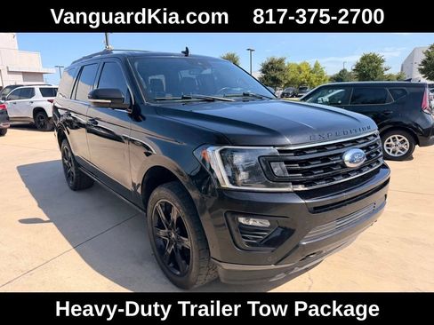 Used 2021 Ford Expedition Limited AWD/4WD image 5