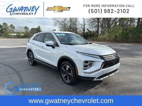 Used 2024 Mitsubishi Eclipse Cross SE image 3