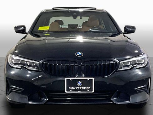 Used 2022 BMW 330i xDrive Sedan w/ Premium Package 2 AWD/4WD image 3