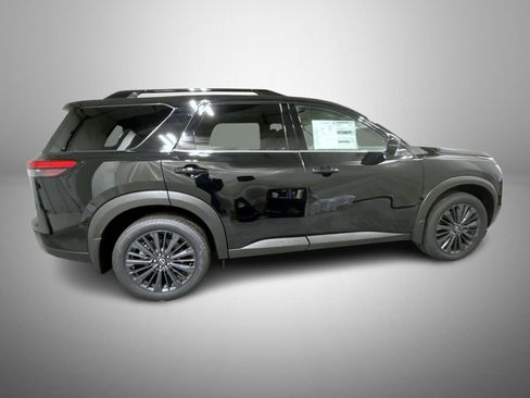 New 2026 Nissan Pathfinder SL AWD/4WD image 4