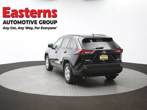 Used 2021 Toyota RAV4 XLE AWD/4WD image 64