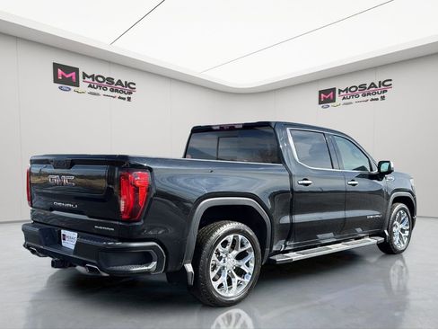 Used 2020 GMC Sierra 1500 Denali w/ Denali Premium Package image 8