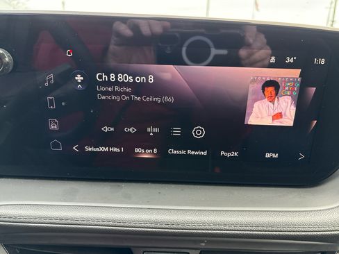 Used 2024 Buick Encore GX Avenir w/ Avenir Technology Package image 20