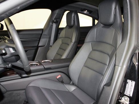 Certified 2025 Porsche Taycan 4 image 5