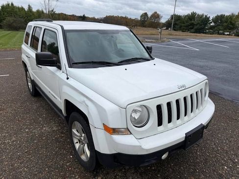 Used 2013 Jeep Patriot Sport w/ PWR Value Group image 5