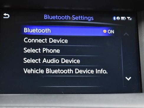 Used 2017 INFINITI QX30 AWD image 22