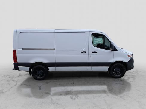 New 2026 Mercedes-Benz Sprinter 144 Cargo image 4