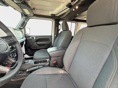 New 2025 Jeep Wrangler Unlimited Sport AWD/4WD image 21