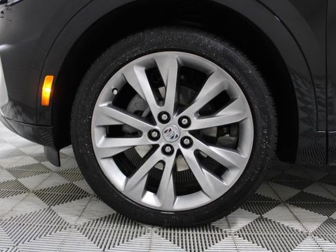 Used 2023 Buick Envision Avenir AWD/4WD image 47