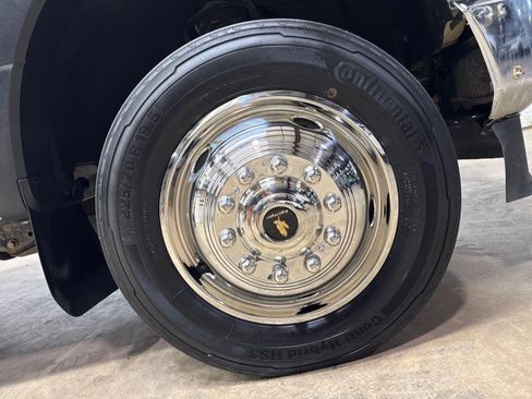 Used 2021 Ford F550 4x4 Crew Cab Super Duty image 38