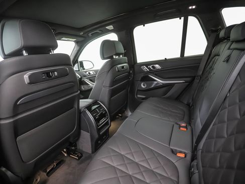 New 2026 BMW X5 M60i AWD/4WD image 21