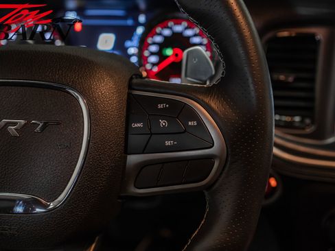 Used 2022 Dodge Charger SRT Hellcat w/ Harman/Kardon Audio Group image 33