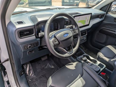 Certified 2025 Ford Maverick Lariat w/ Black Appearance Package AWD/4WD image 14