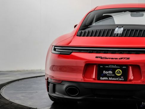 Used 2024 Porsche 911 Carrera GTS w/ Premium Package RWD image 14