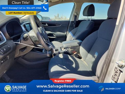 Used 2019 Kia Sorento FWD image 5
