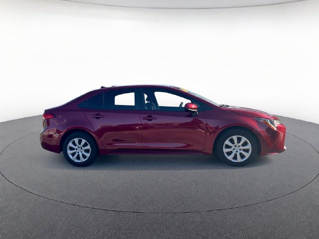 Used 2022 Toyota Corolla LE FWD image 7