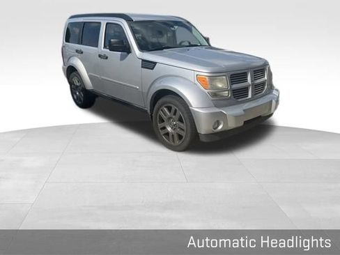 Used 2011 Dodge Nitro Heat AWD/4WD image 5
