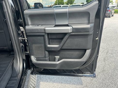 Used 2018 Ford F150 XLT w/ Equipment Group 302A Luxury AWD/4WD image 16