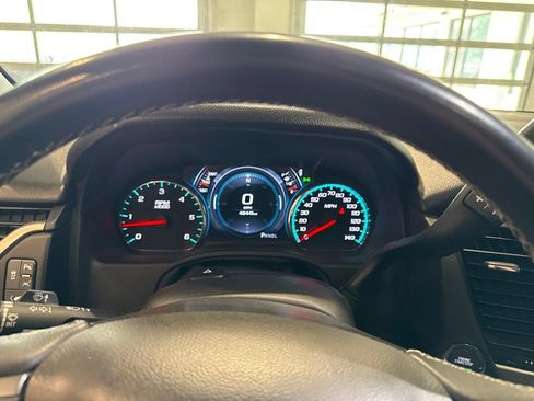 Used 2020 Chevrolet Tahoe Premier AWD/4WD image 33