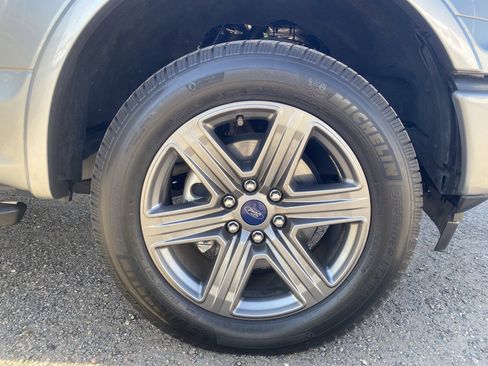 Used 2020 Ford F150 XLT w/ Equipment Group 302A Luxury image 11