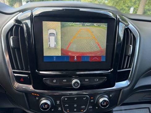 Used 2019 Chevrolet Traverse Premier w/ LPO, Floor Liner Package AWD/4WD image 21