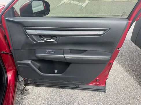 Used 2025 Honda CR-V LX image 22