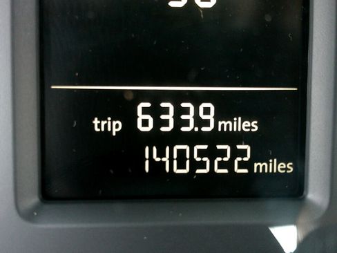 Used 2015 Volkswagen Passat 1.8T Limited Edition image 28