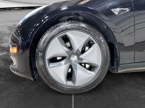 Used 2019 Tesla Model 3 Long Range AWD/4WD image 30