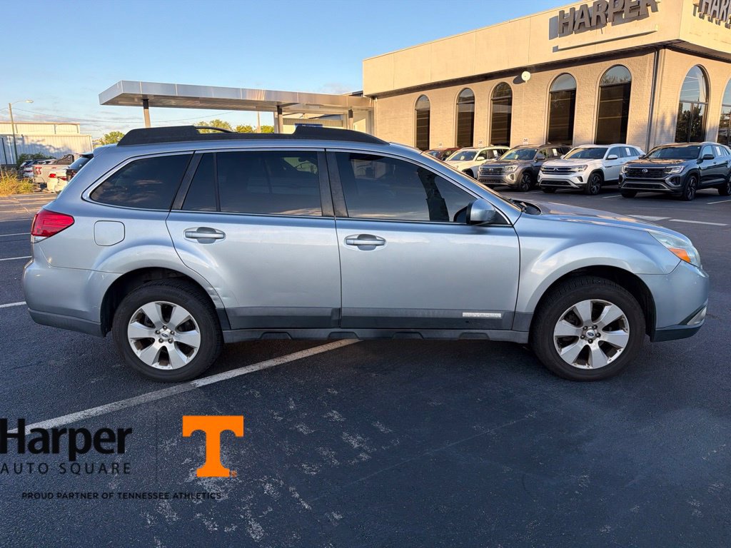 Used 2012 Subaru Outback 2.5i Limited w/ Moonroof Pkg AWD/4WD image 6