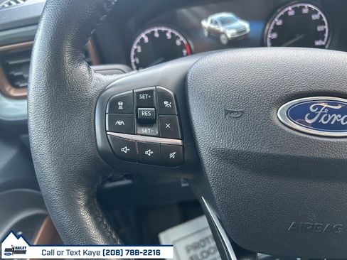 Used 2022 Ford Maverick Lariat w/ Lariat Luxury Package image 22