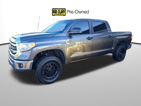 Used 2017 Toyota Tundra SR5 image 1