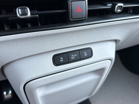 New 2025 Volkswagen ID. Buzz Pro S Plus image 26