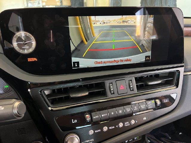 Certified 2025 Lexus ES 300h w/ Premium Package FWD image 30