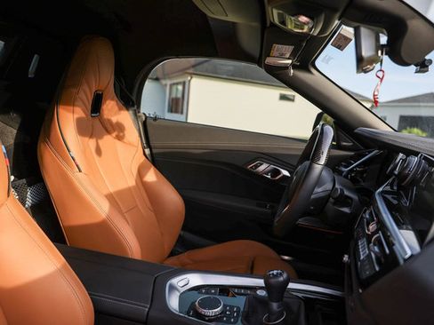 Used 2026 BMW Z4 M40i w/ Premium Package RWD image 38