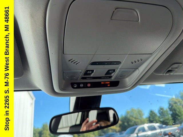 Used 2017 GMC Acadia SLT AWD/4WD image 52