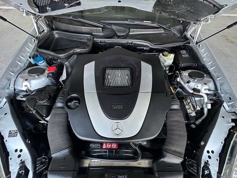 Used 2005 Mercedes-Benz SLK 350 image 27