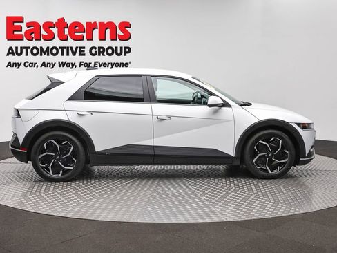 Used 2024 Hyundai Ioniq 5 SE RWD image 4