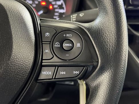 Used 2024 Toyota Corolla LE image 28