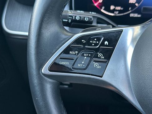 Certified 2023 Mercedes-Benz GLC 300 image 24