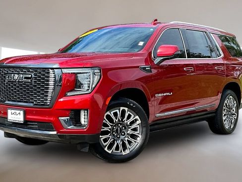 Used 2023 GMC Yukon Denali Ultimate AWD/4WD image 1