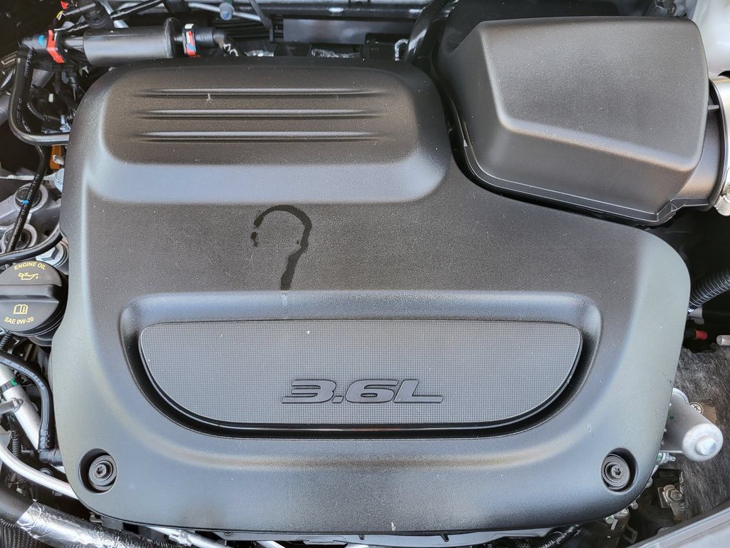 Used 2026 Chrysler Pacifica Limited AWD/4WD image 33