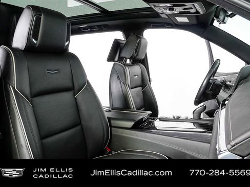 Used 2021 Cadillac Escalade Sport w/ Driver Assist Tech Package image 26