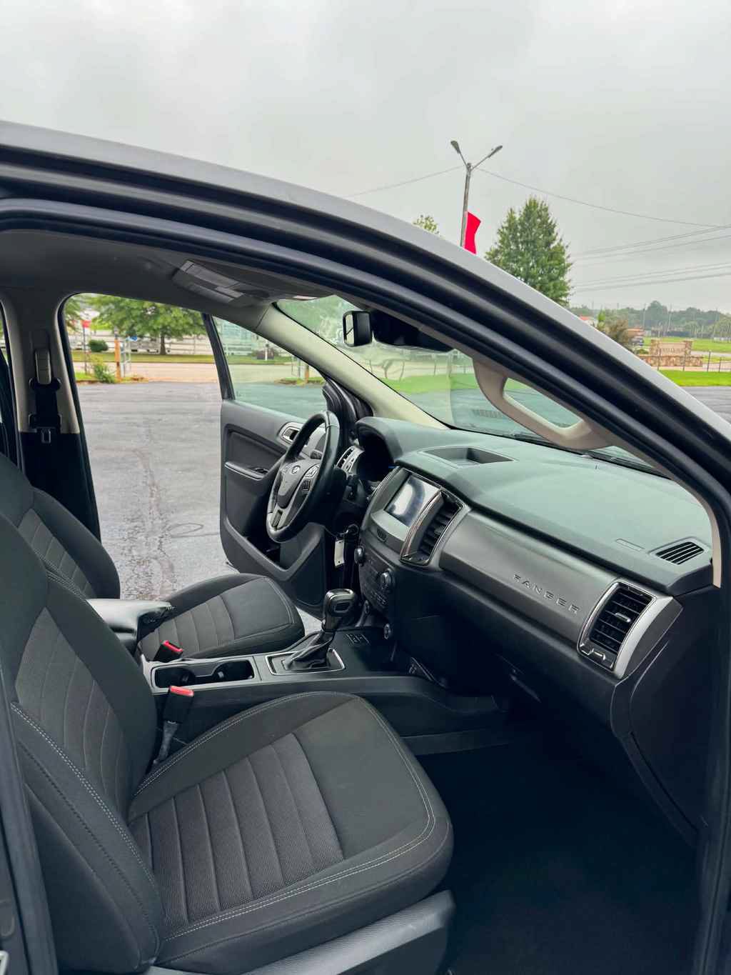 Used 2019 Ford Ranger XLT w/ Equipment Group 302A Luxury RWD image 12