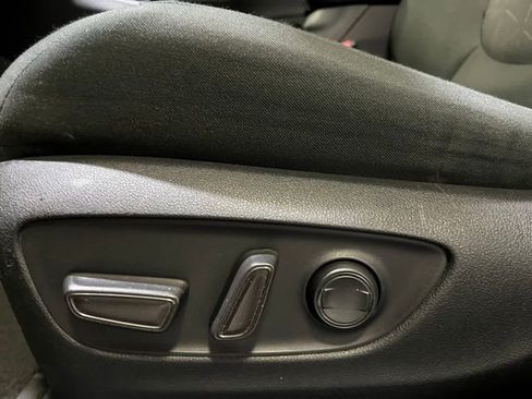 Certified 2021 Toyota RAV4 XLE w/ Carpet Mat Package (TMS) AWD/4WD image 14
