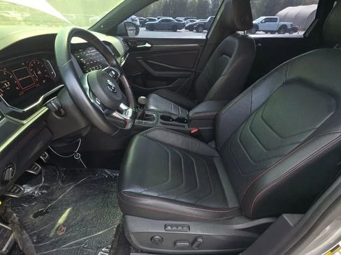 Used 2019 Volkswagen Jetta GLI Autobahn FWD image 5