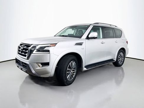 Used 2022 Nissan Armada SL image 5
