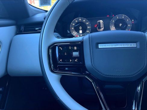 Used 2026 Land Rover Range Rover Velar S image 23