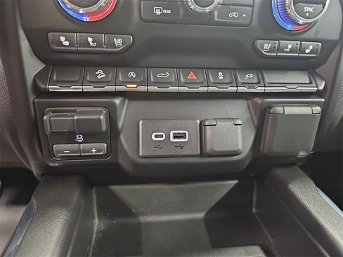 Used 2021 GMC Sierra 1500 SLT w/ SLT Premium Package image 20