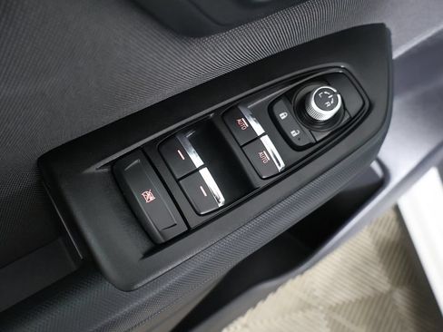 Used 2026 Subaru Forester Premium AWD/4WD image 32