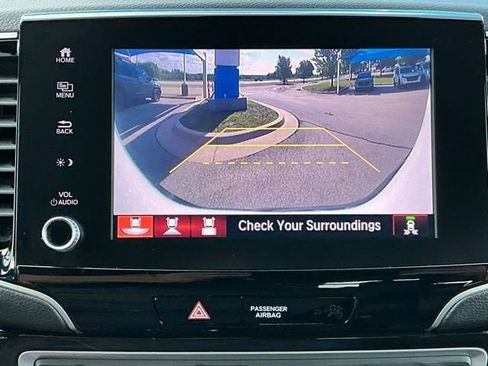 Certified 2022 Honda Ridgeline Black Edition image 12